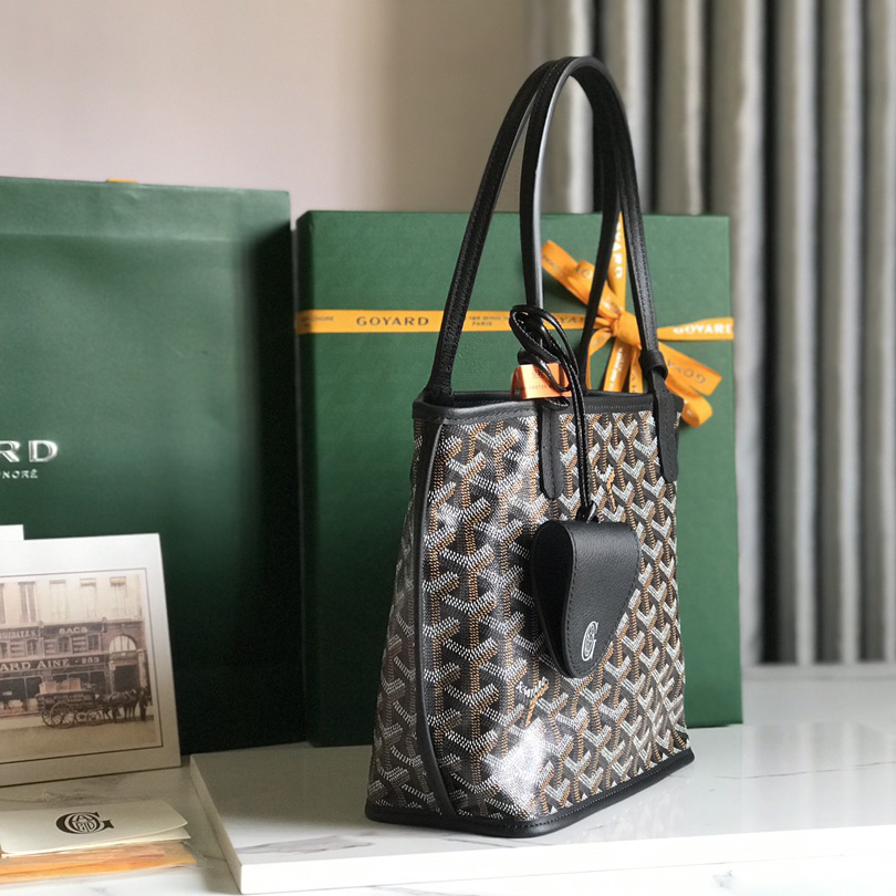 Goyard Anjou Mini Bag  - DopestKickz