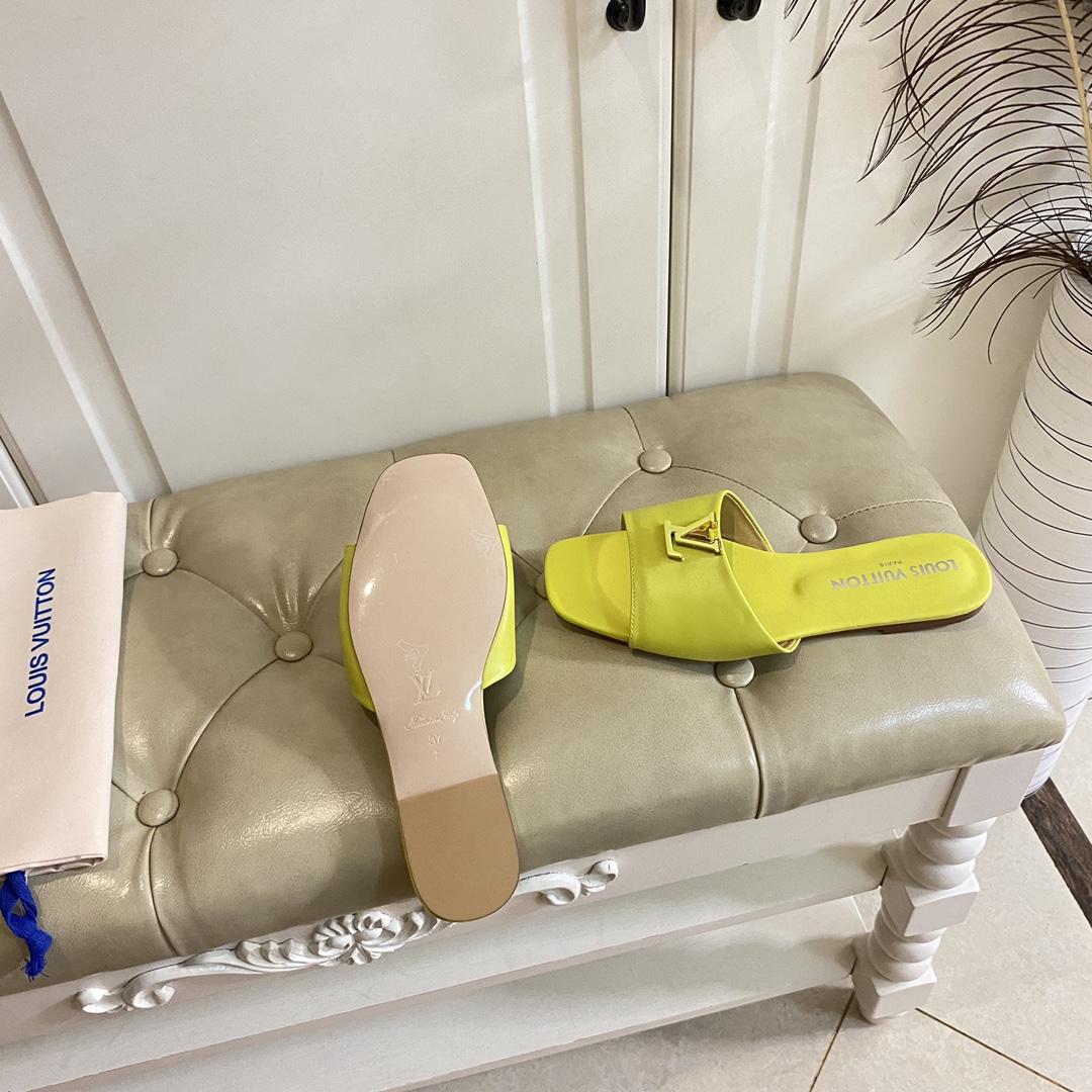 Louis Vuitton LV Capri Flat Mule   1ACTT0 - DopestKickz