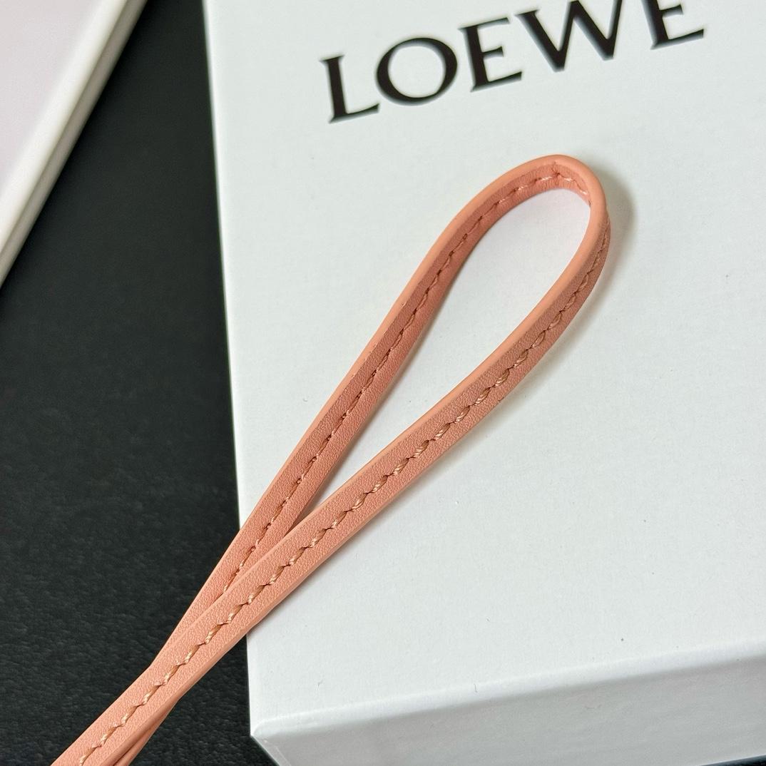 Loewe Pig Charm In Felt - DopestKickz