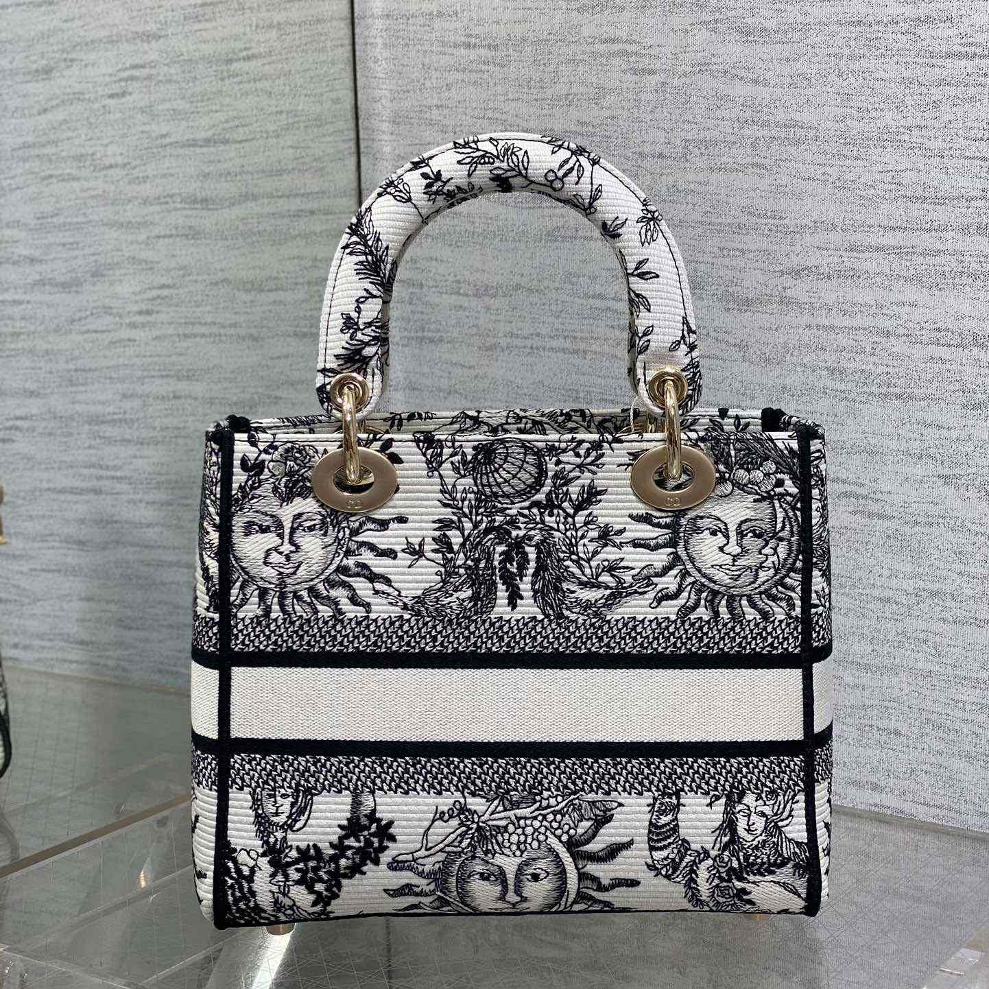 Dior Medium Lady D-Lite Bag - DopestKickz