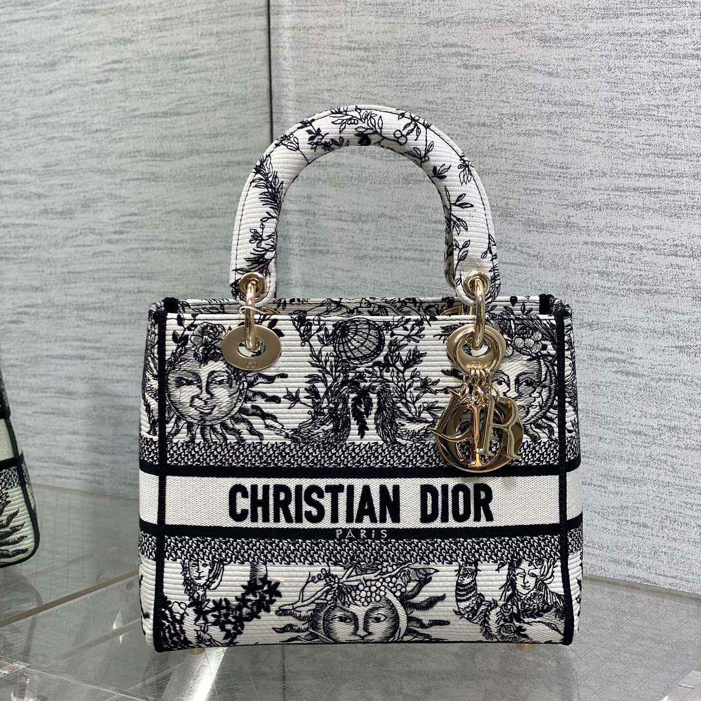 Dior Medium Lady D-Lite Bag - DopestKickz