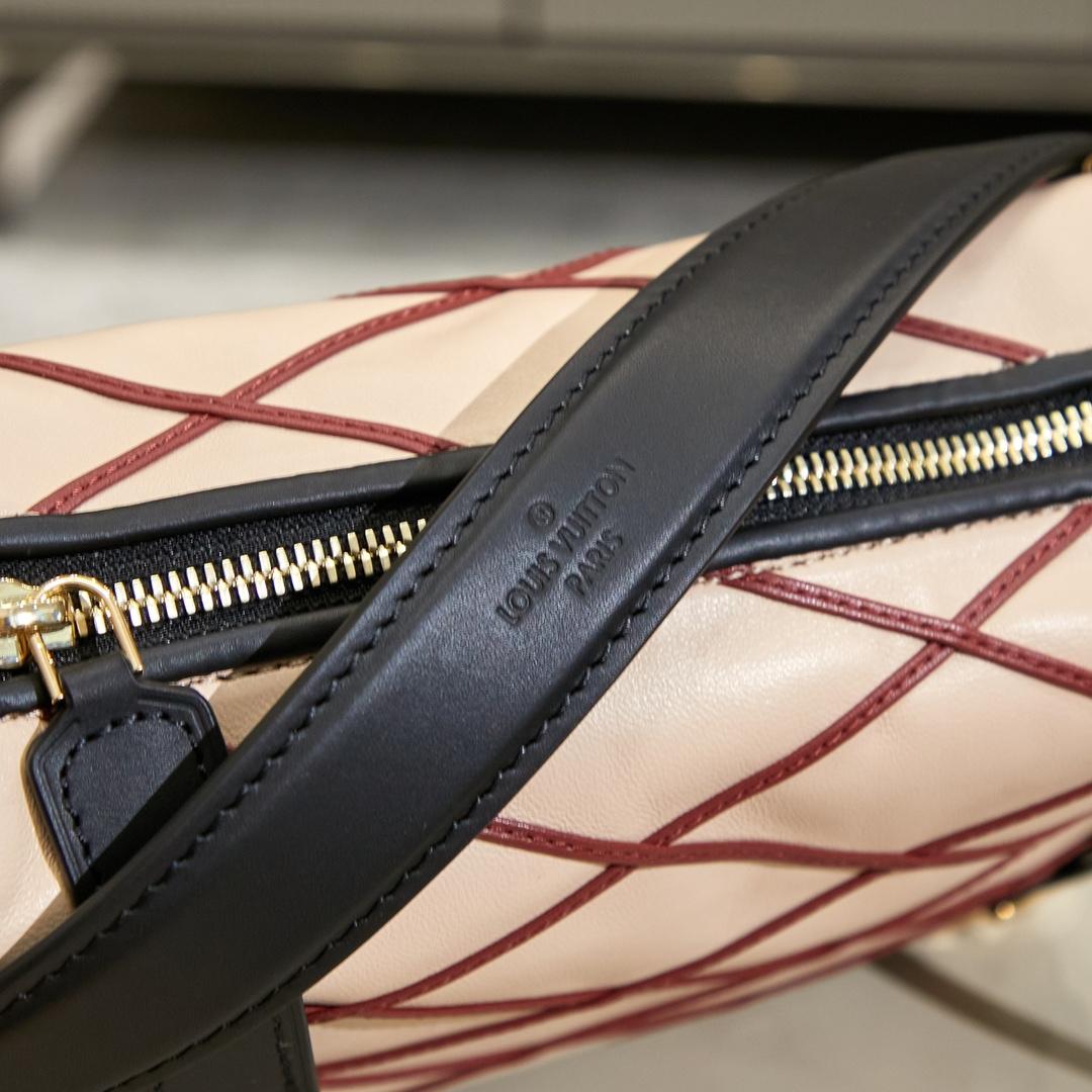 Louis Vuitton Side Trunk MM   M24403 - DopestKickz