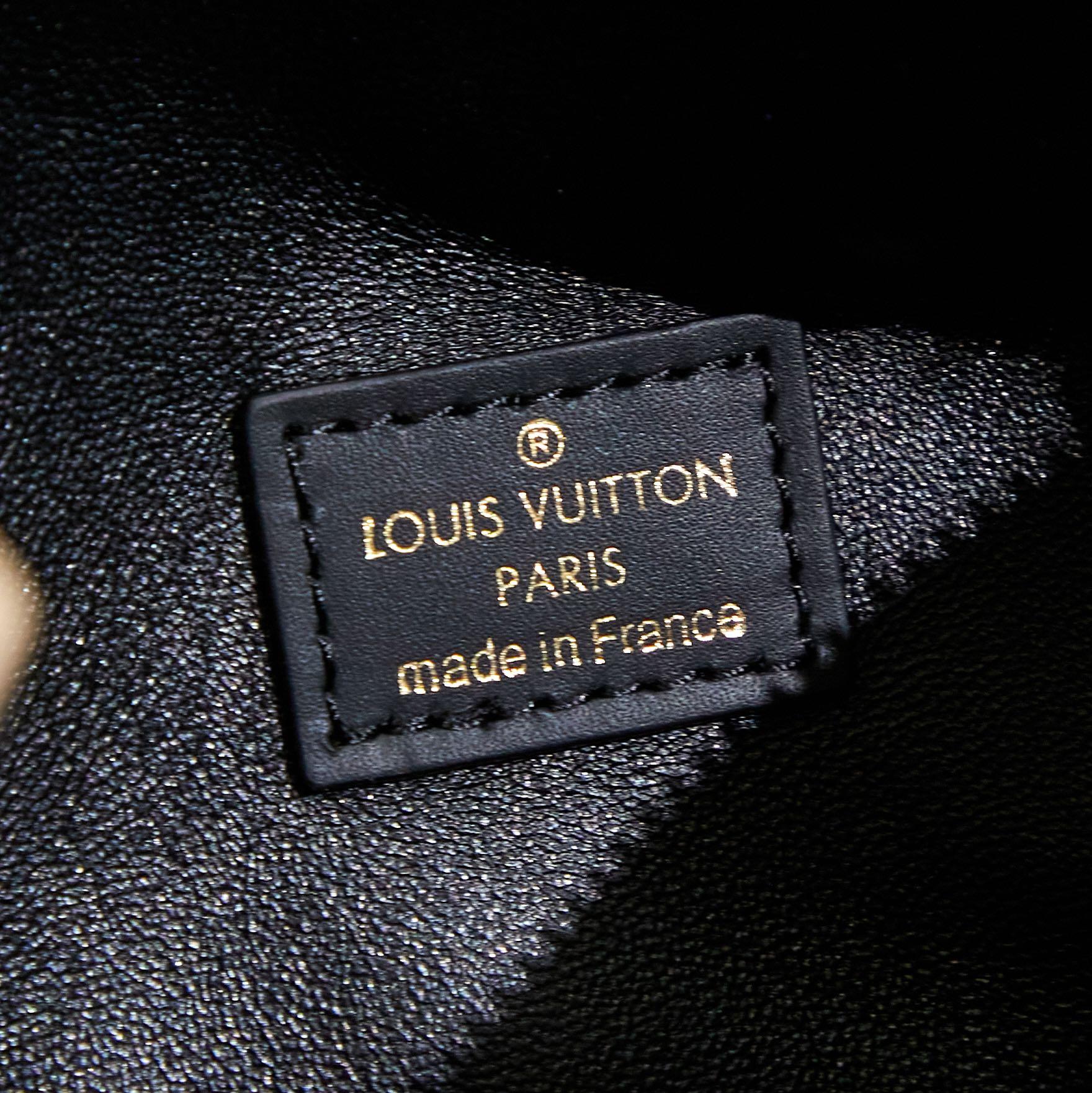 Louis Vuitton Side Trunk MM   M24403 - DopestKickz