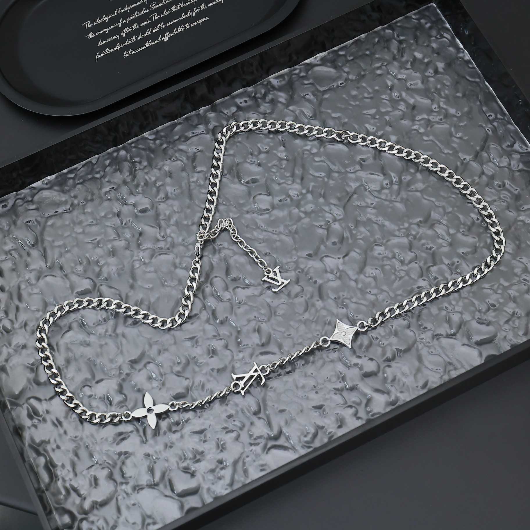 Louis Vuitton MNG Row Necklace   M01490 - DopestKickz