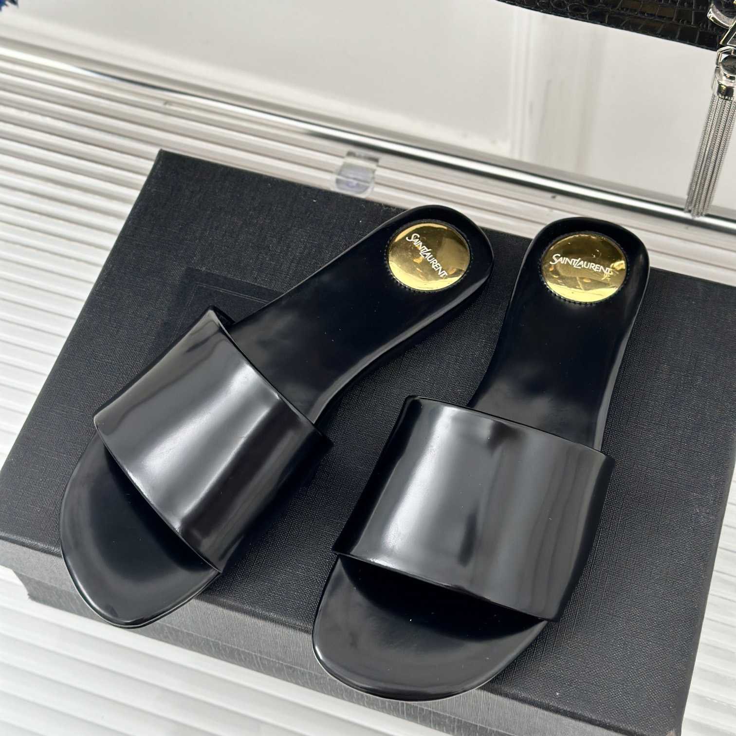 Saint Laurent Carlyle Slides In Glazed Leather - DopestKickz