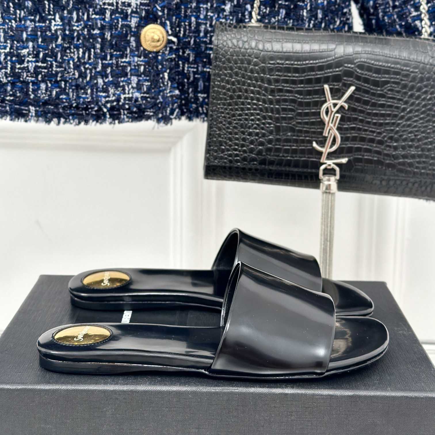 Saint Laurent Carlyle Slides In Glazed Leather - DopestKickz