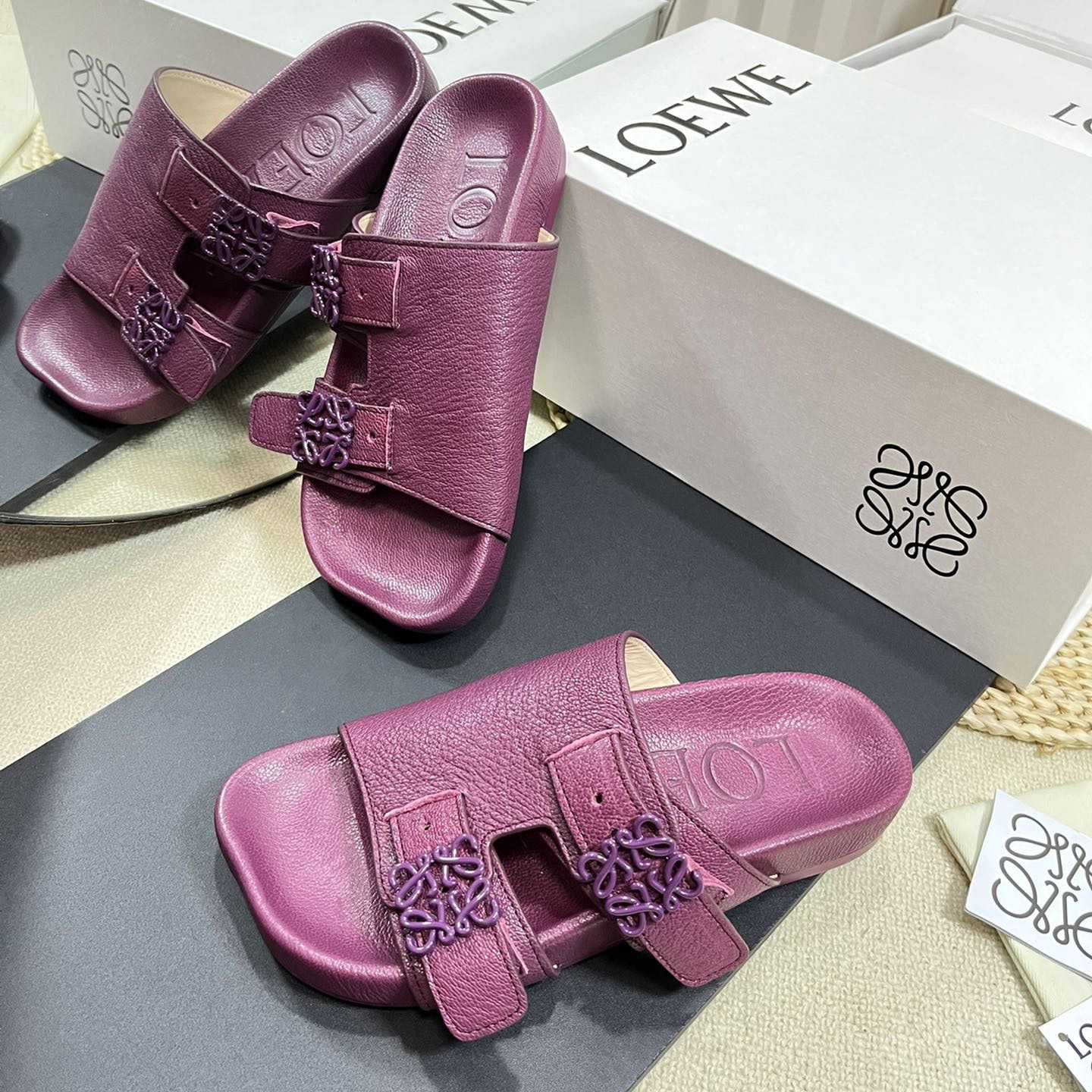 Loewe Ease slide In Goatskin - DopestKickz