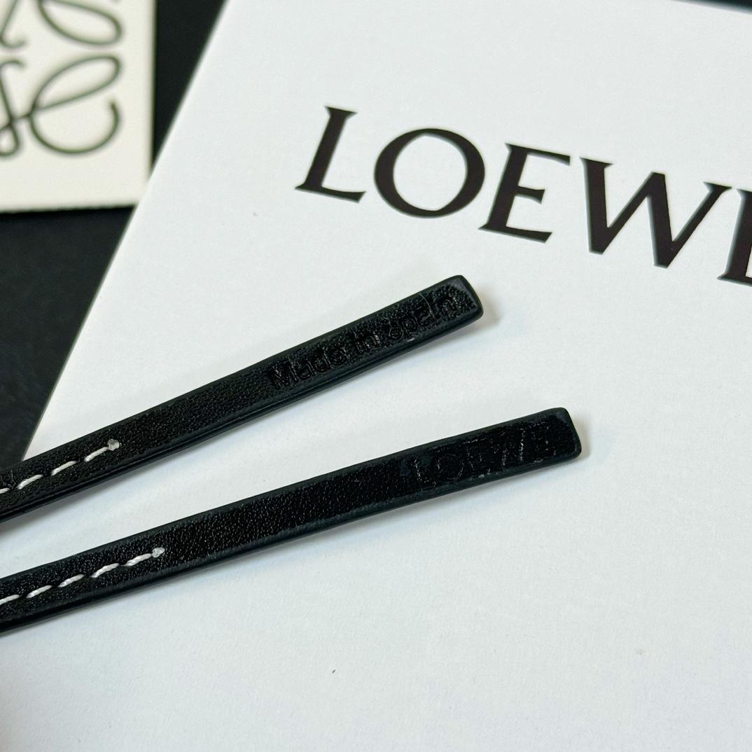 Loewe Baby Penguin Charm In Felt And Calfskin - DopestKickz