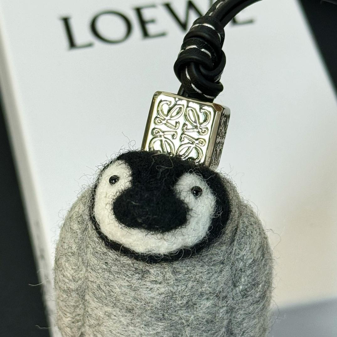 Loewe Baby Penguin Charm In Felt And Calfskin - DopestKickz