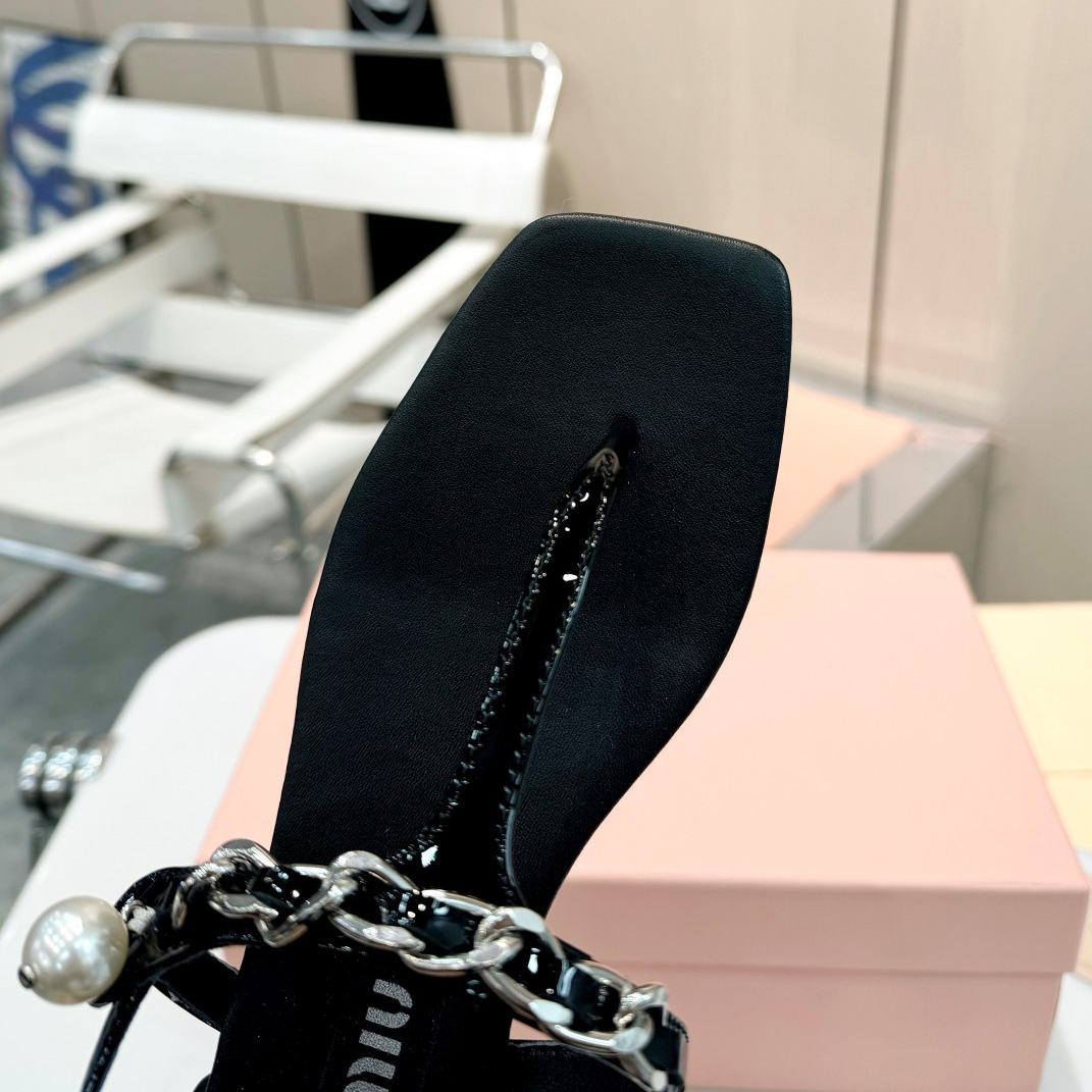 Miu Miu Patent Leather Thong Sandals - DopestKickz