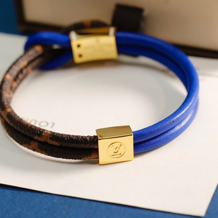 Louis Vuitton Bracelet  - DopestKickz