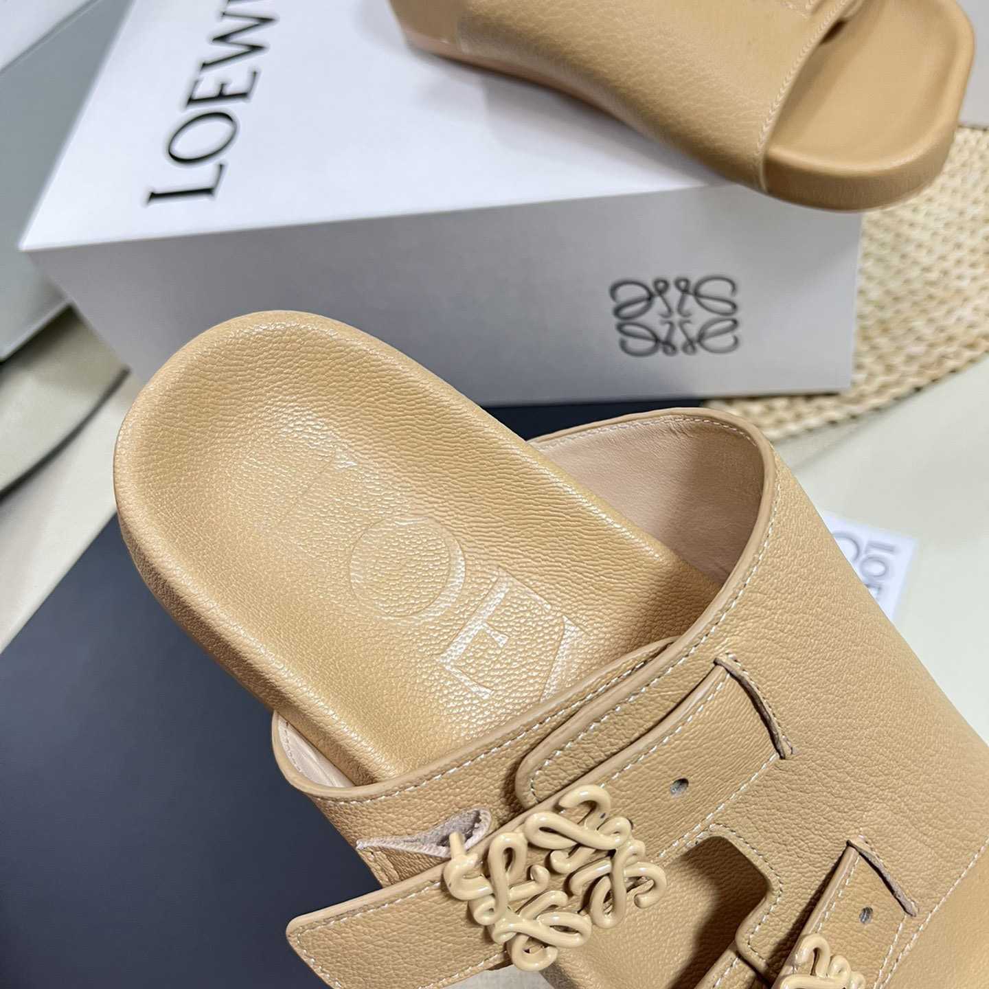 Loewe Ease slide In Goatskin - DopestKickz