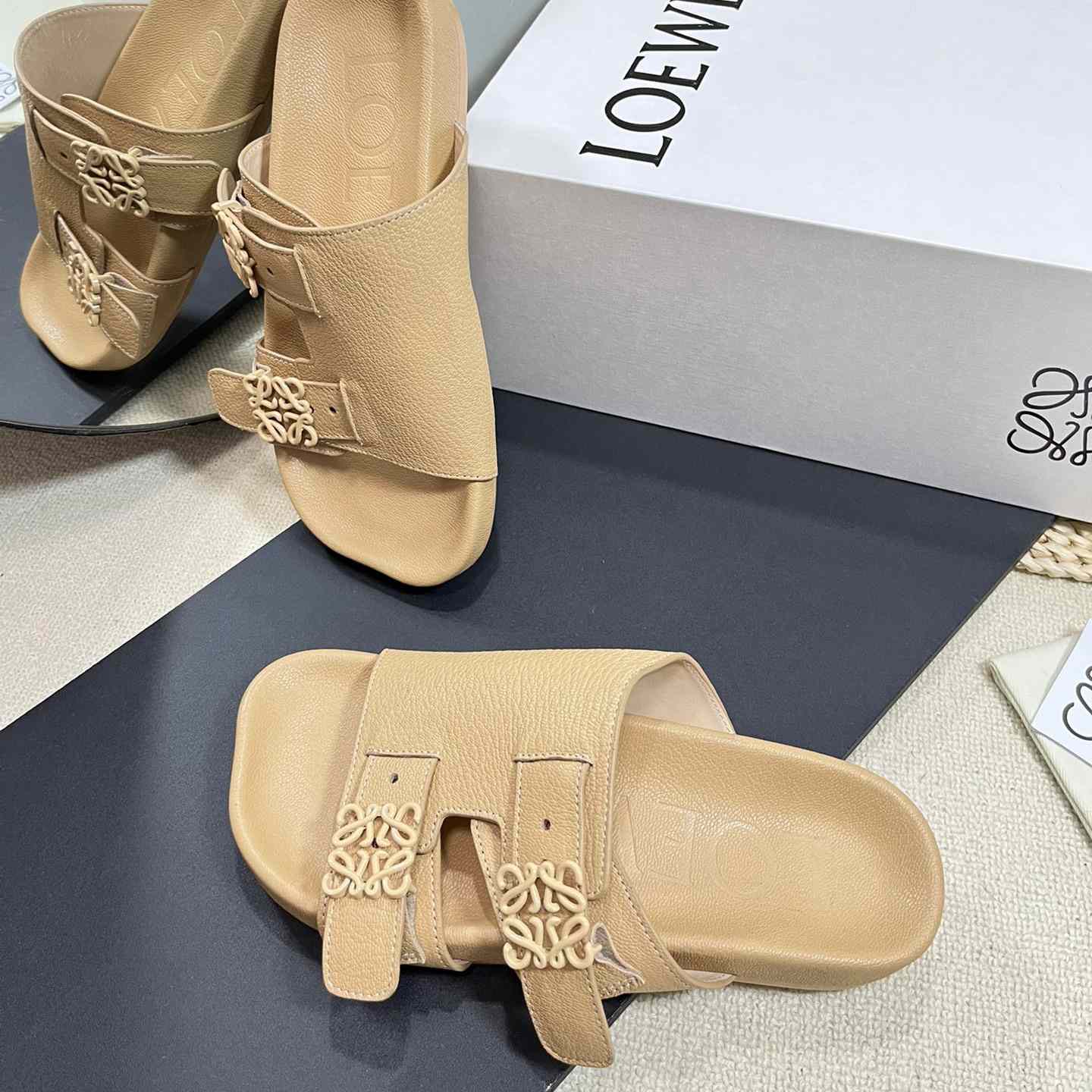 Loewe Ease slide In Goatskin - DopestKickz