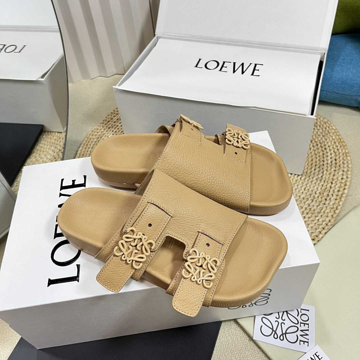 Loewe Ease slide In Goatskin - DopestKickz