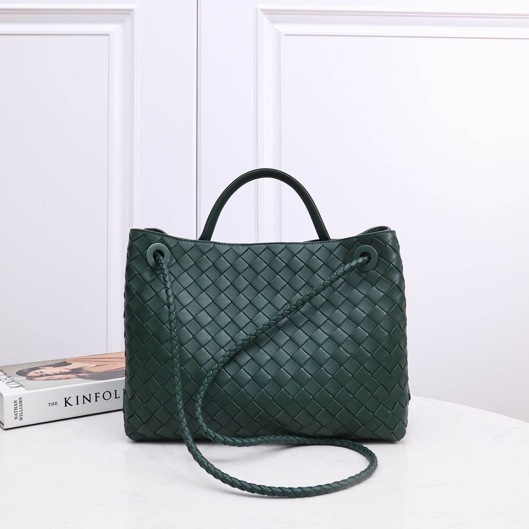 Bottega Veneta Medium Andiamo  32*24*12CM - DopestKickz