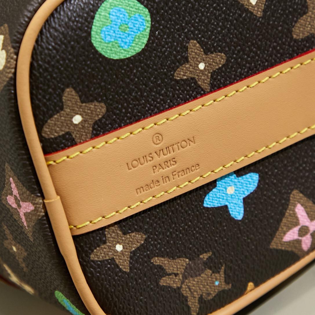 Louis Vuitton Keepall Bandoulière 25   M24849 - DopestKickz