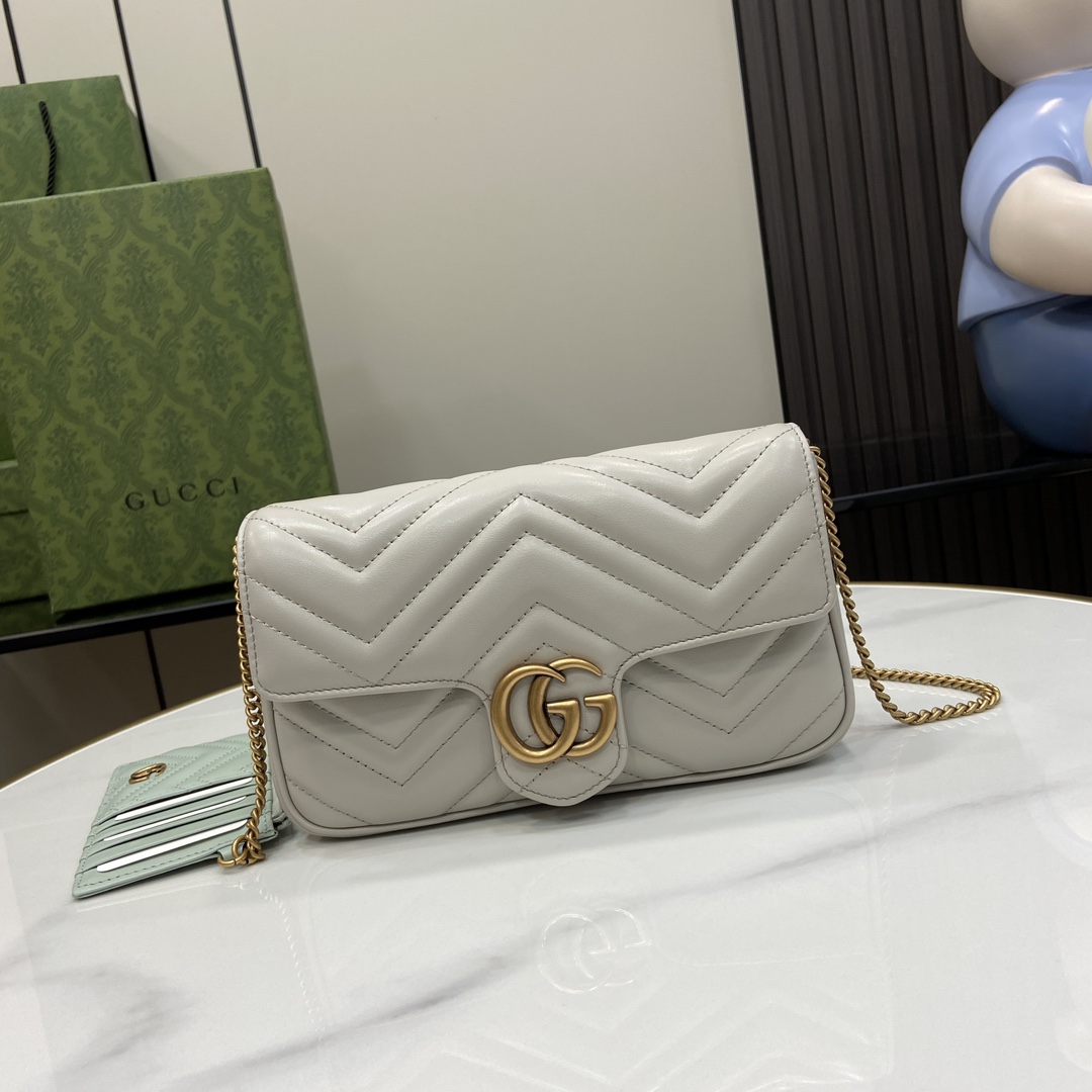 Gucci GG Marmont Mini Bag (21x 12x 5cm) - DopestKickz