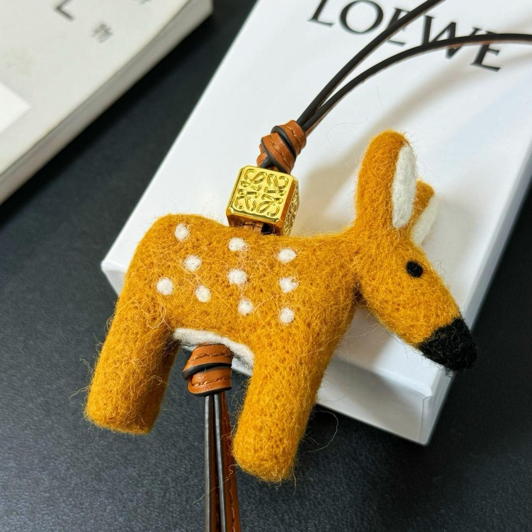 Loewe Deer Charm In Felt And Calfskin - DopestKickz