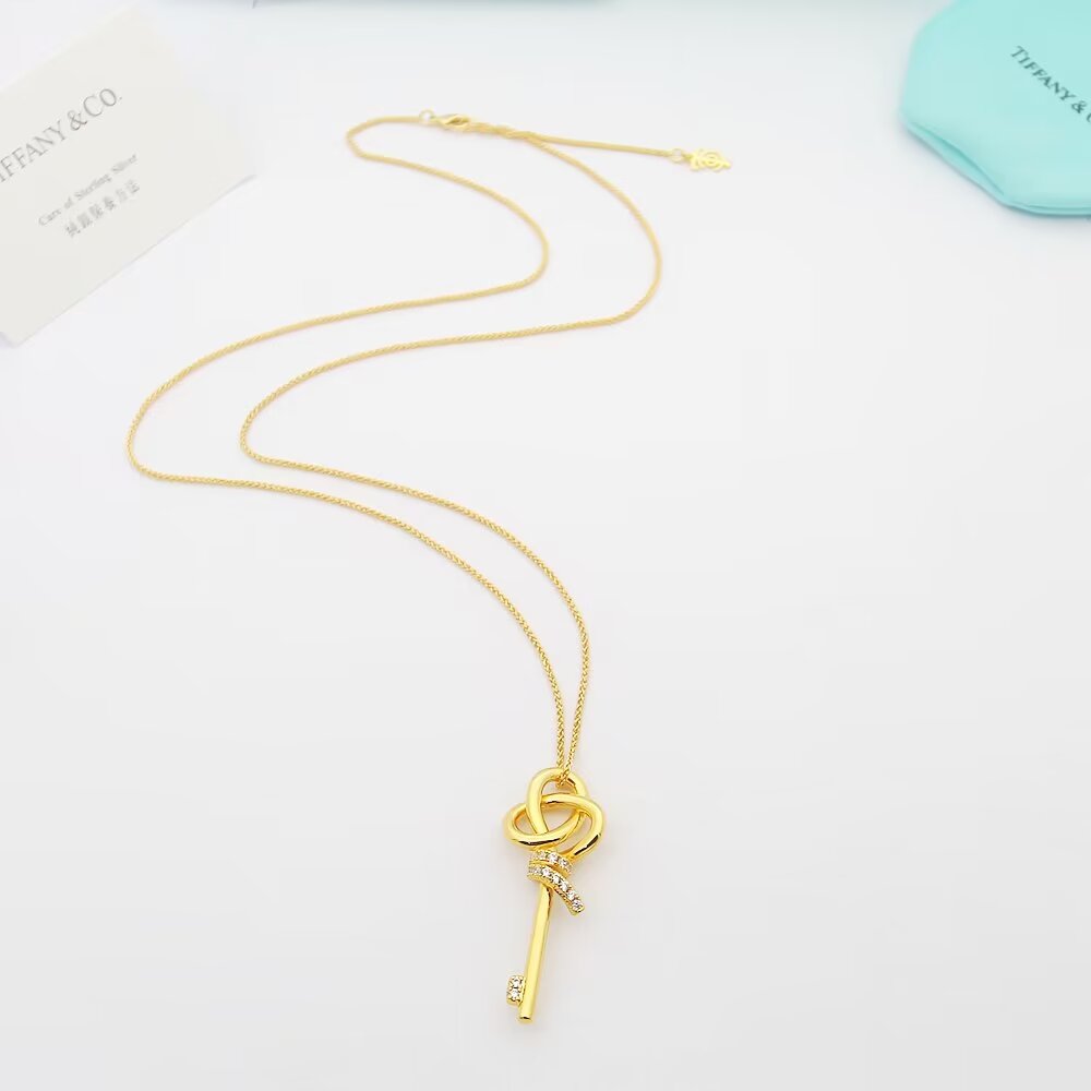 Tiffany&CO Woven Keys Small Pendant - DopestKickz