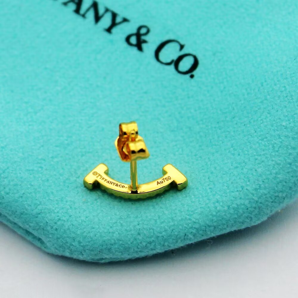 Tiffany & Co. Tiffany T Smile Earring - DopestKickz