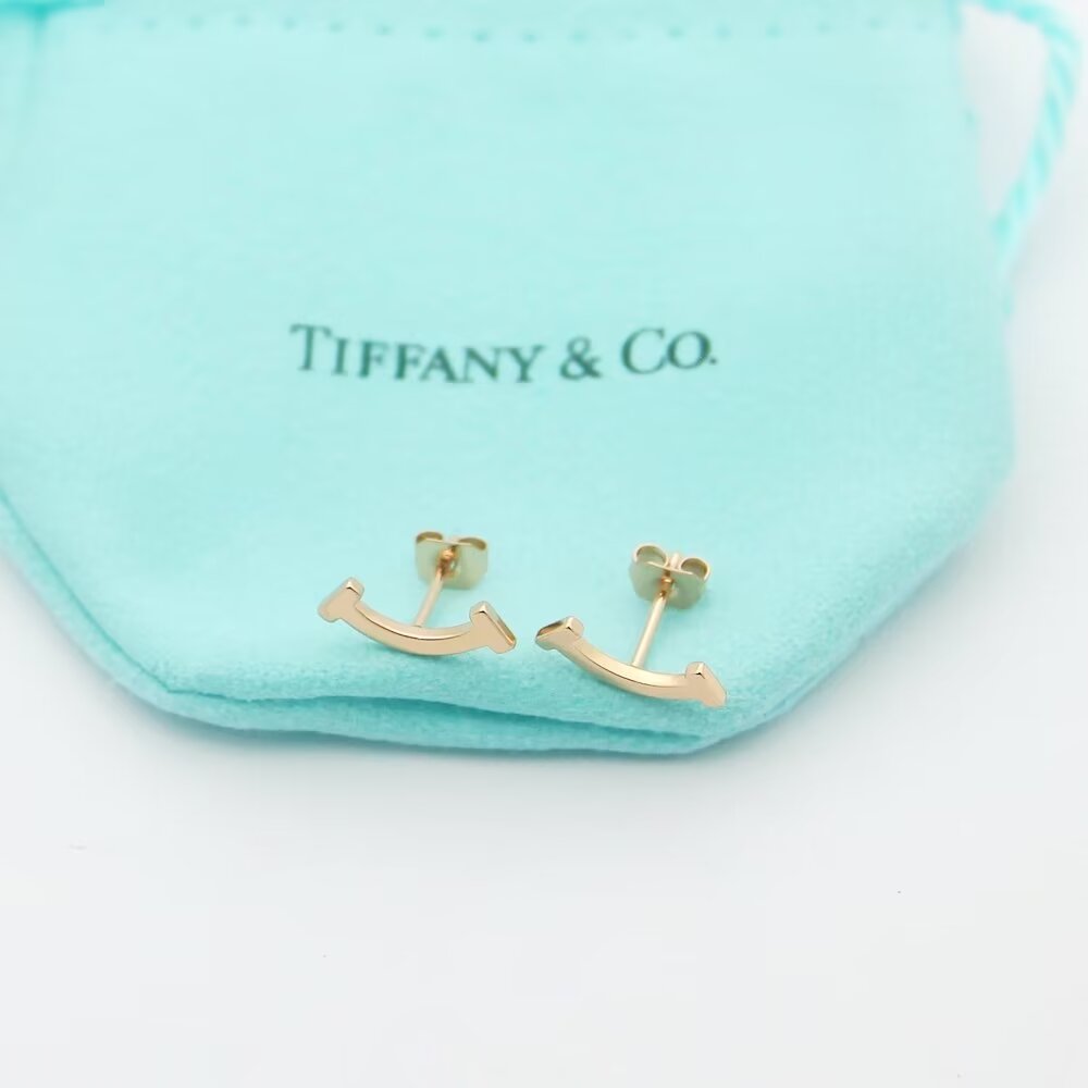 Tiffany & Co. Tiffany T Smile Earring - DopestKickz