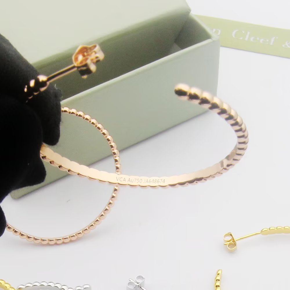 Van Cleef & Arpels Perlée Pearls Of Gold Hoop Earrings, Large Model - DopestKickz