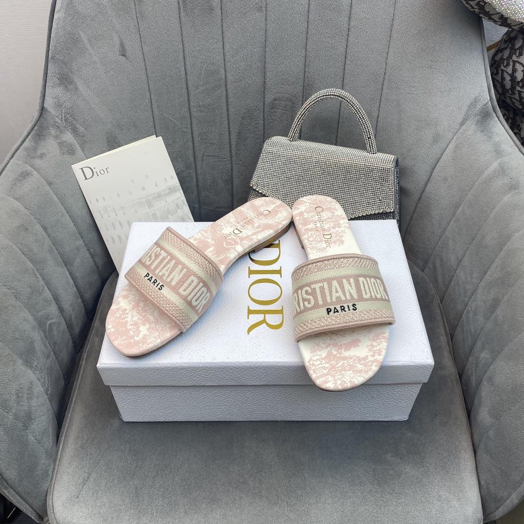 Dior Dway Slide - DopestKickz