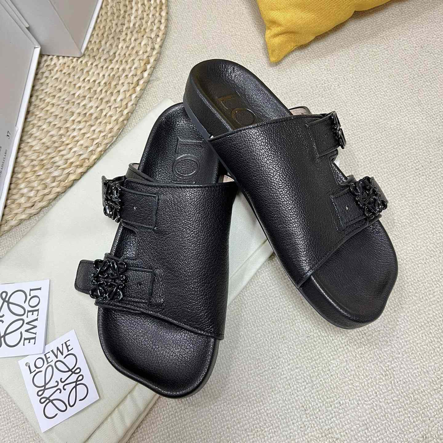 Loewe Ease slide In Goatskin - DopestKickz