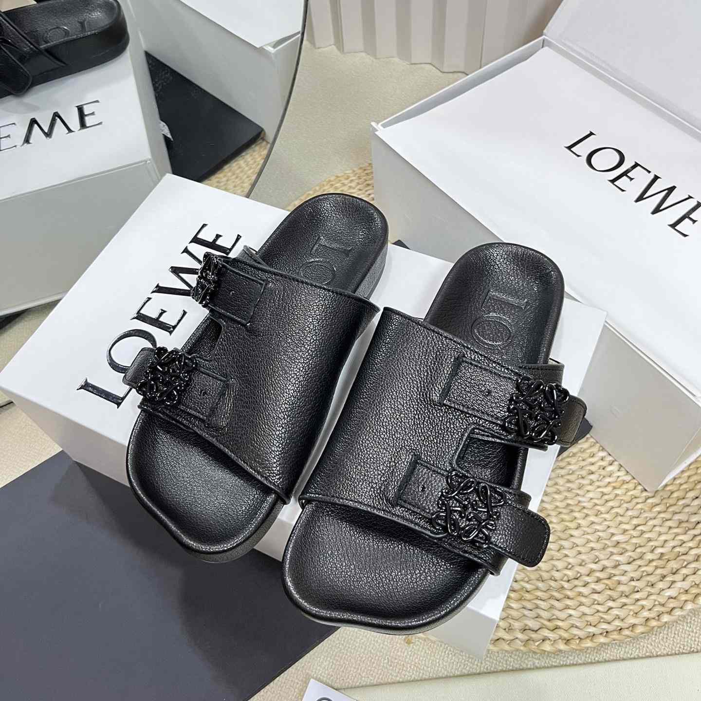 Loewe Ease slide In Goatskin - DopestKickz
