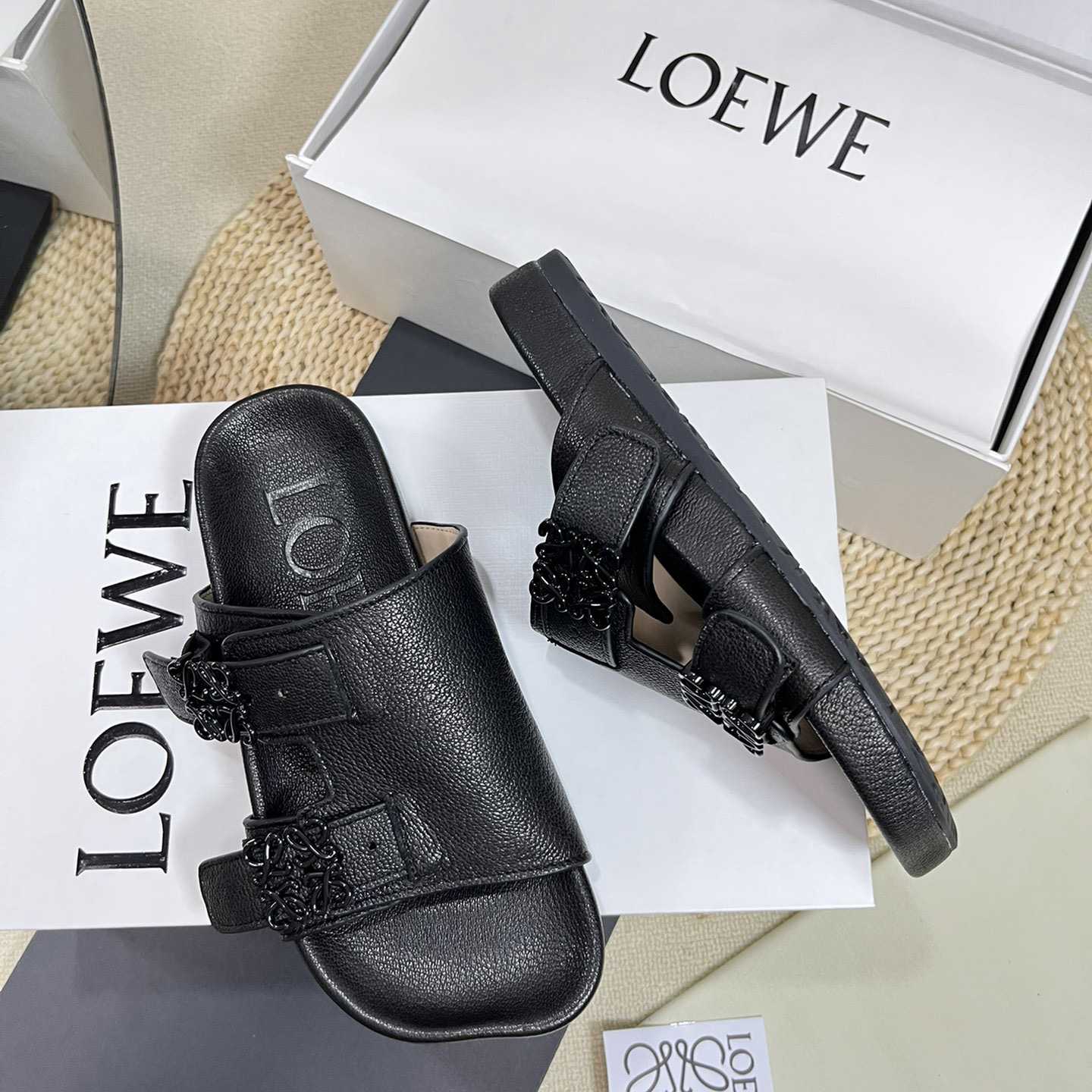 Loewe Ease slide In Goatskin - DopestKickz