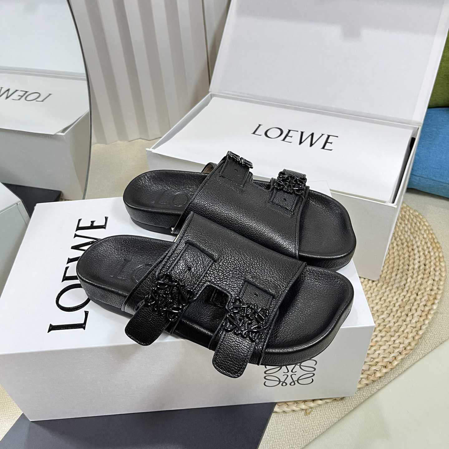 Loewe Ease slide In Goatskin - DopestKickz