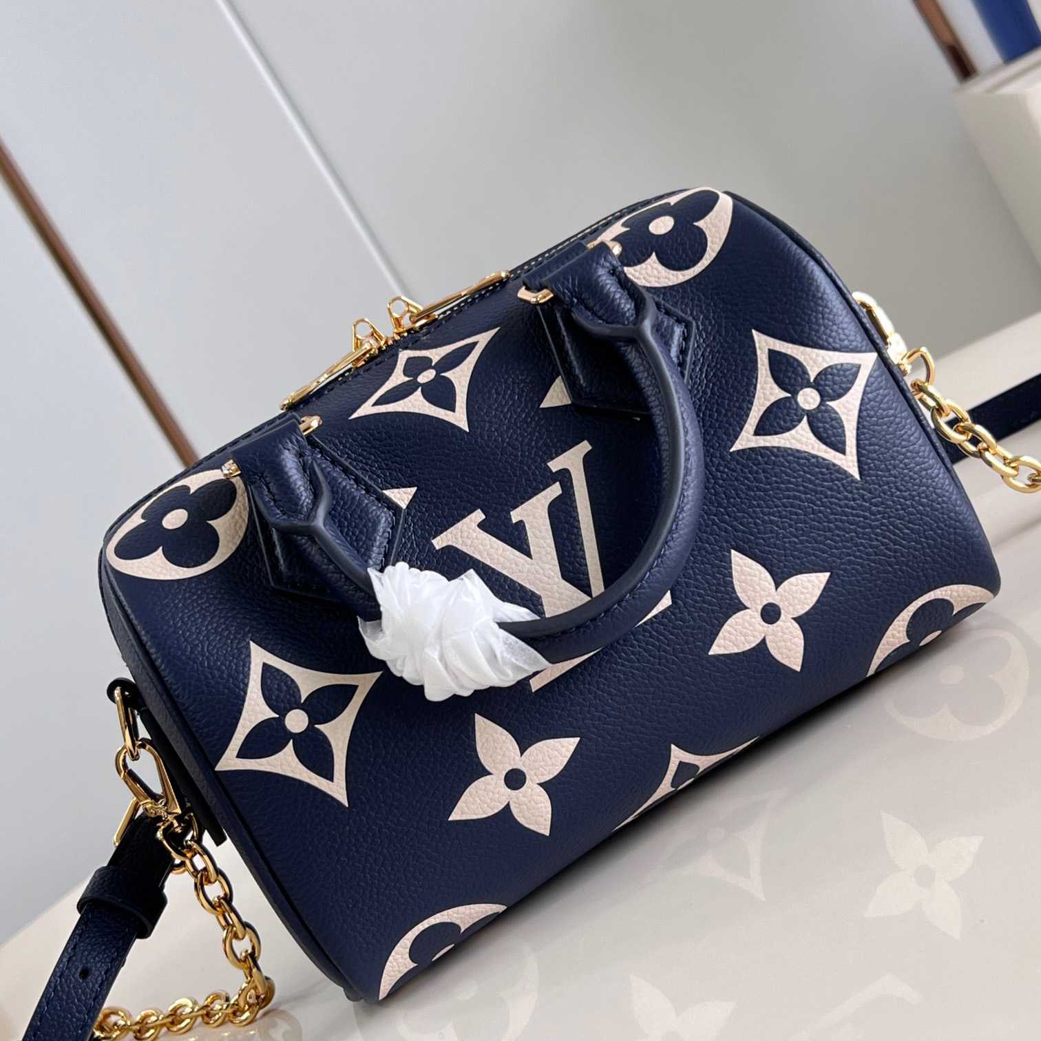 Louis Vuitton Speedy Bandouliere 20    M47048 - DopestKickz