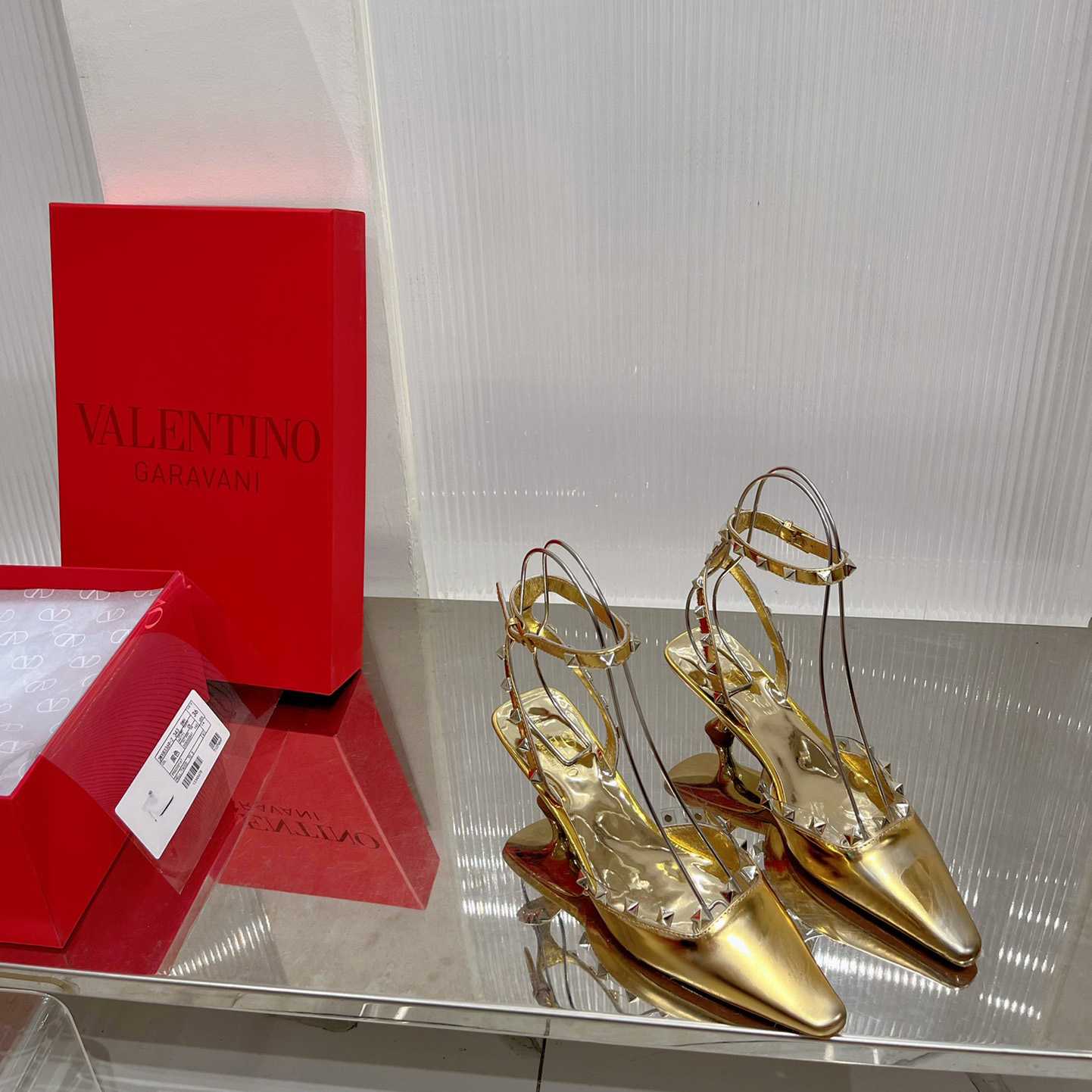 Valenti Garavani Rockstud Couture 58mm Mirrored Pumps - DopestKickz