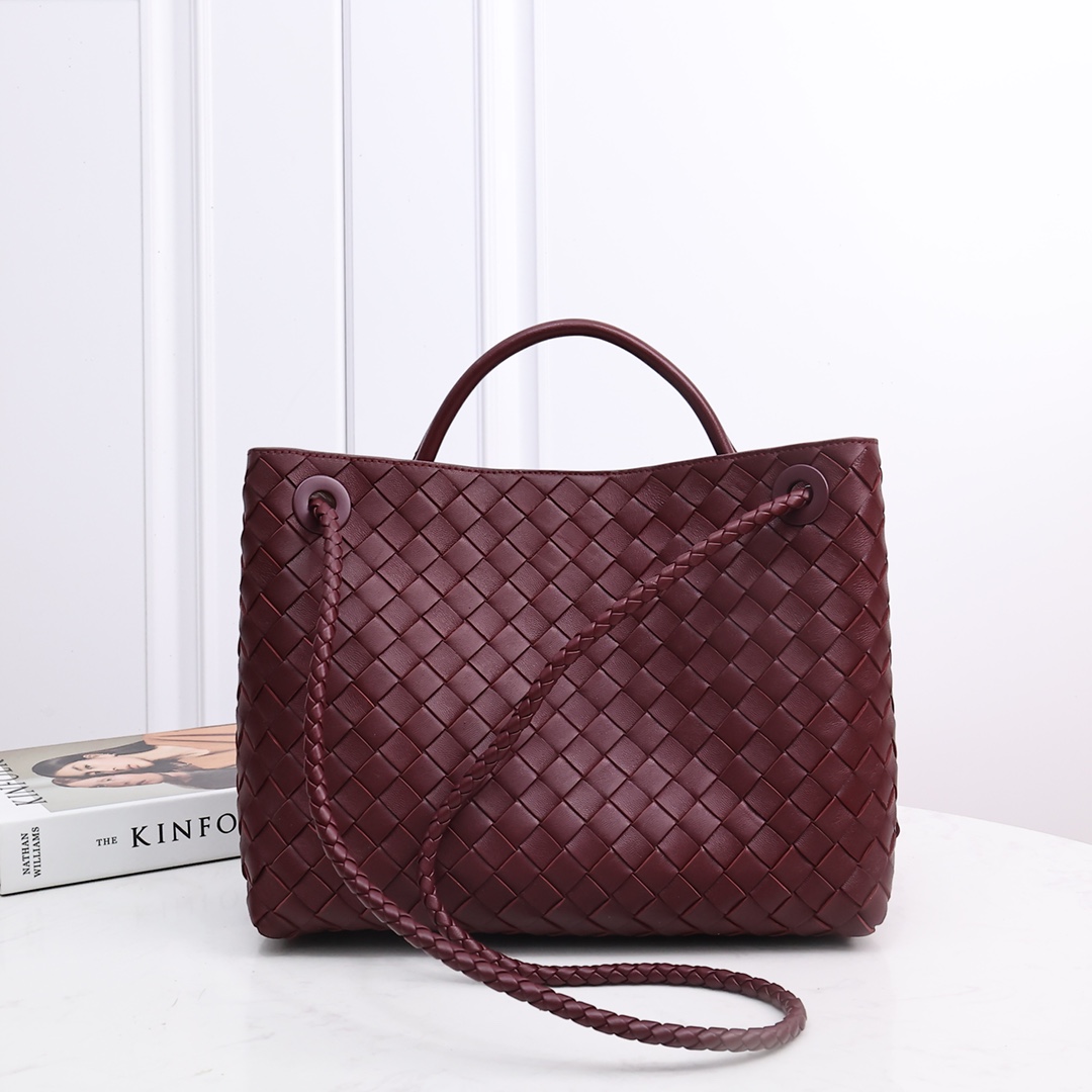 Bottega Veneta Medium Andiamo  32*24*12CM - DopestKickz