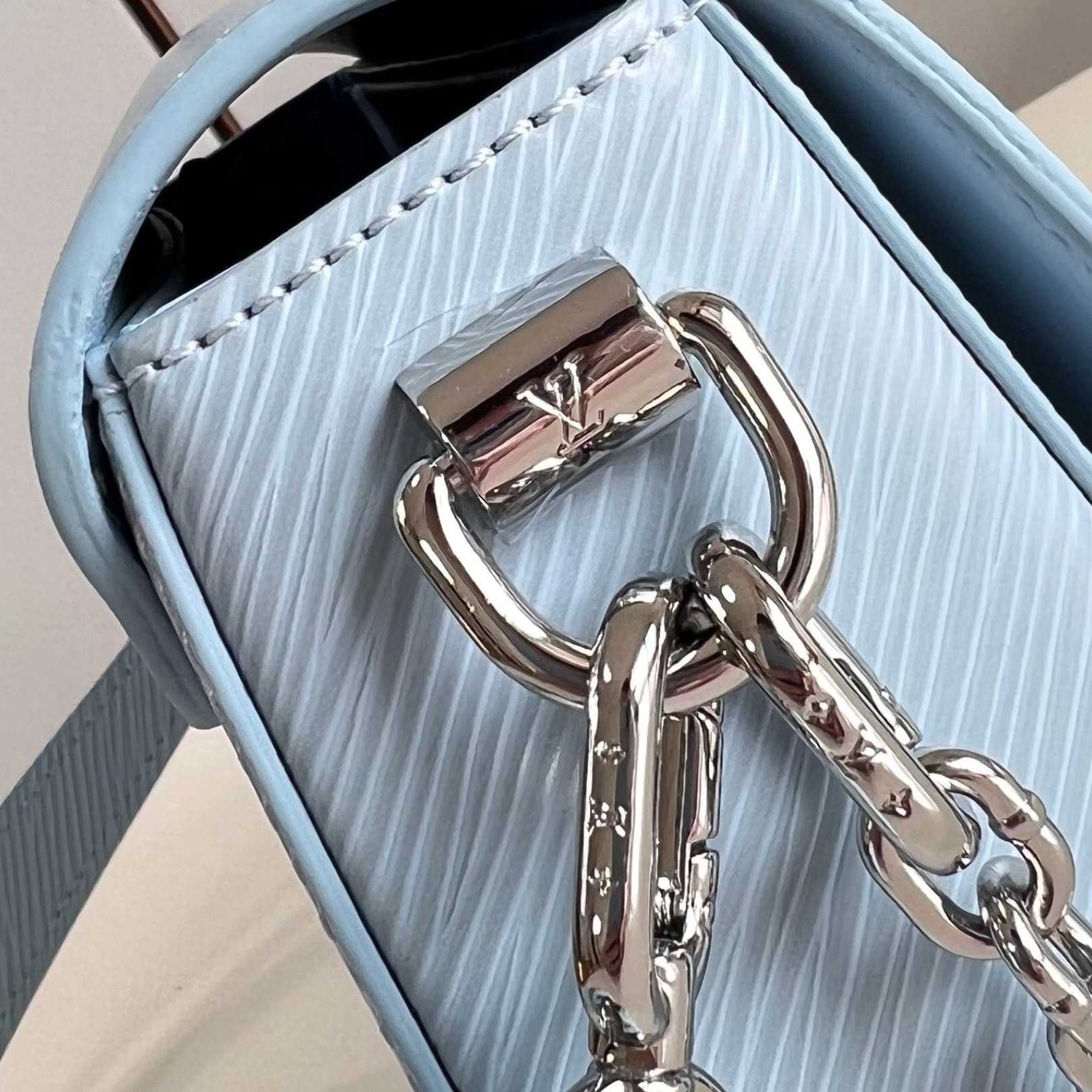 Louis Vuitton Twist West   M24566 - DopestKickz