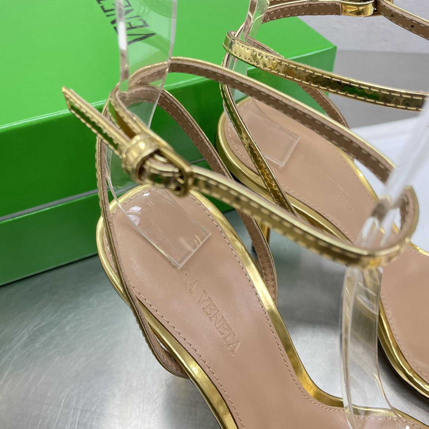 Bottega Veneta Knot Sandal   - DopestKickz