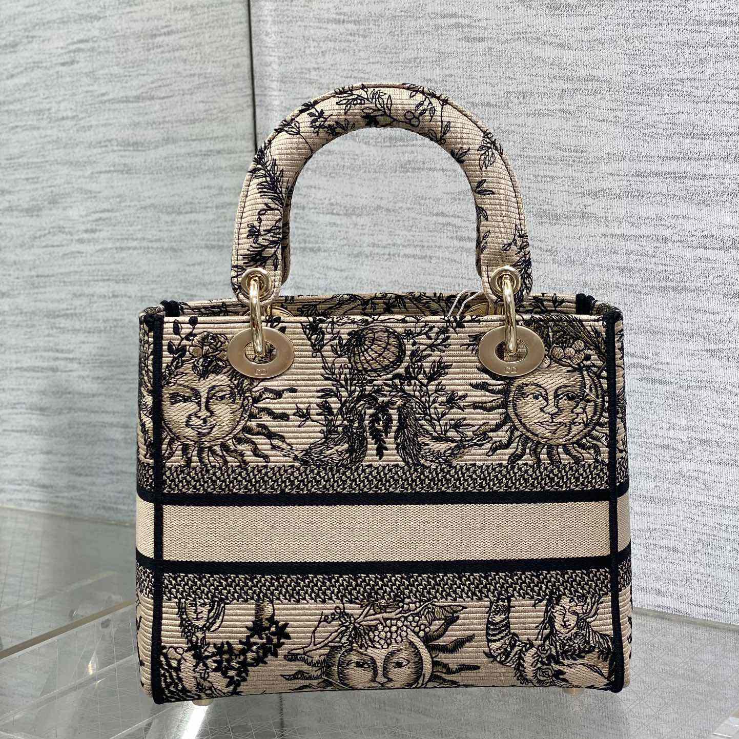 Dior Medium Lady D-Lite Bag - DopestKickz