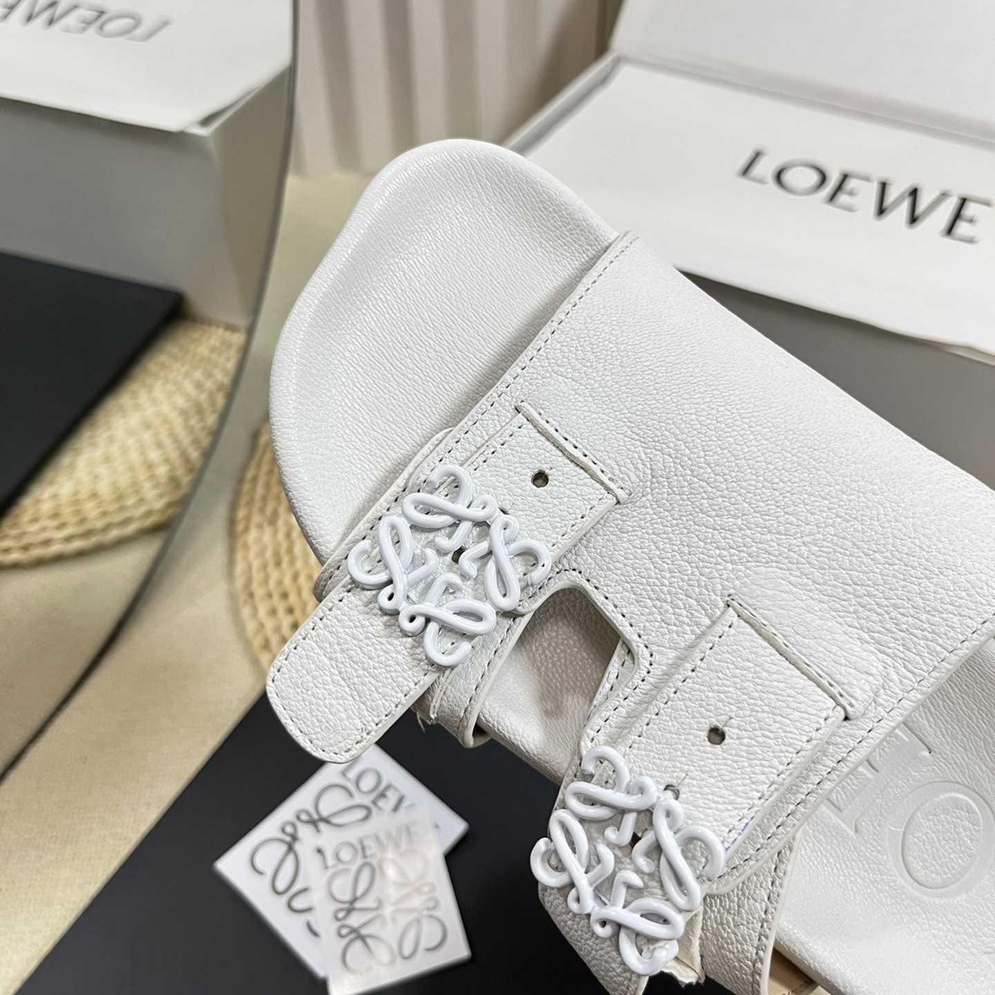 Loewe Ease slide In Goatskin - DopestKickz