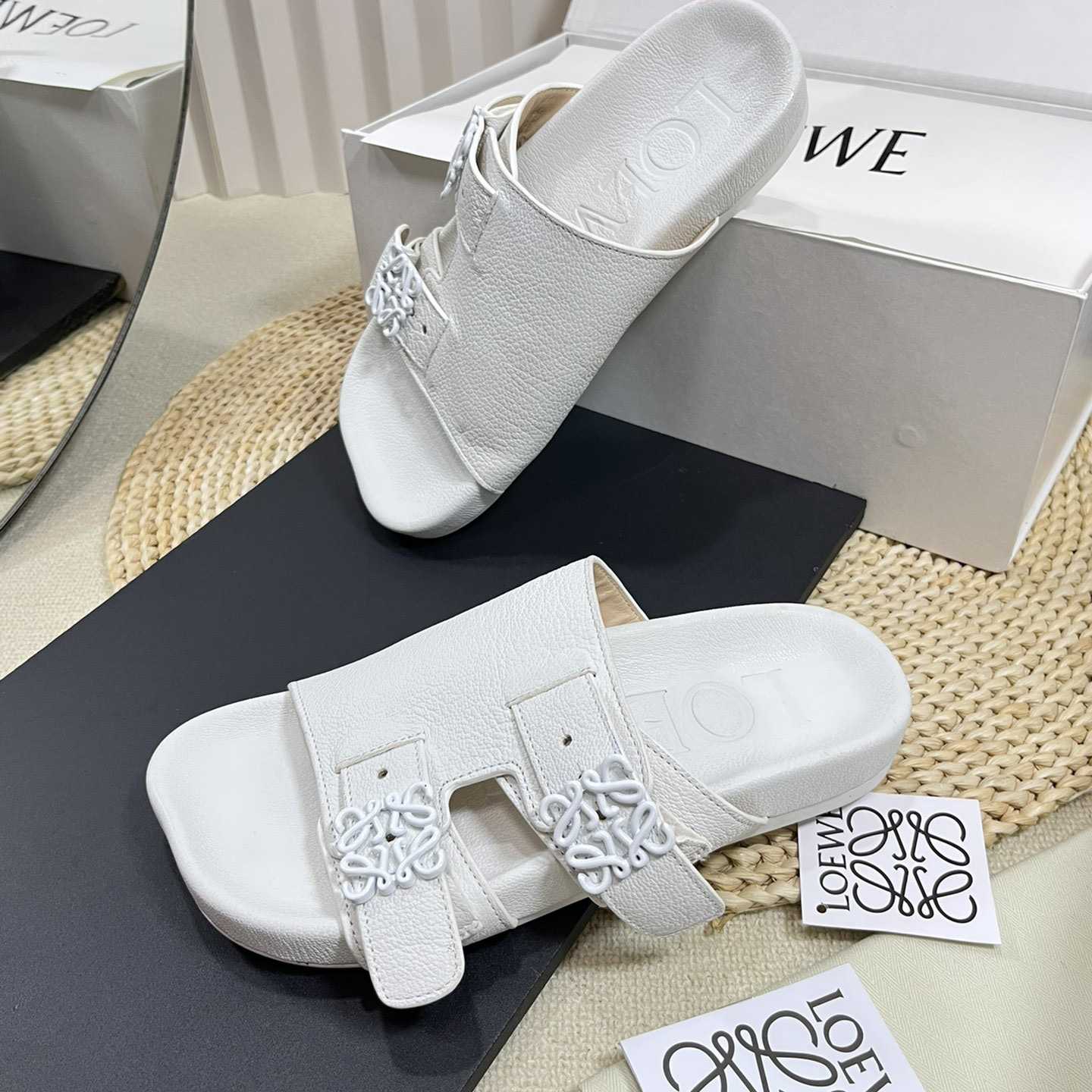 Loewe Ease slide In Goatskin - DopestKickz