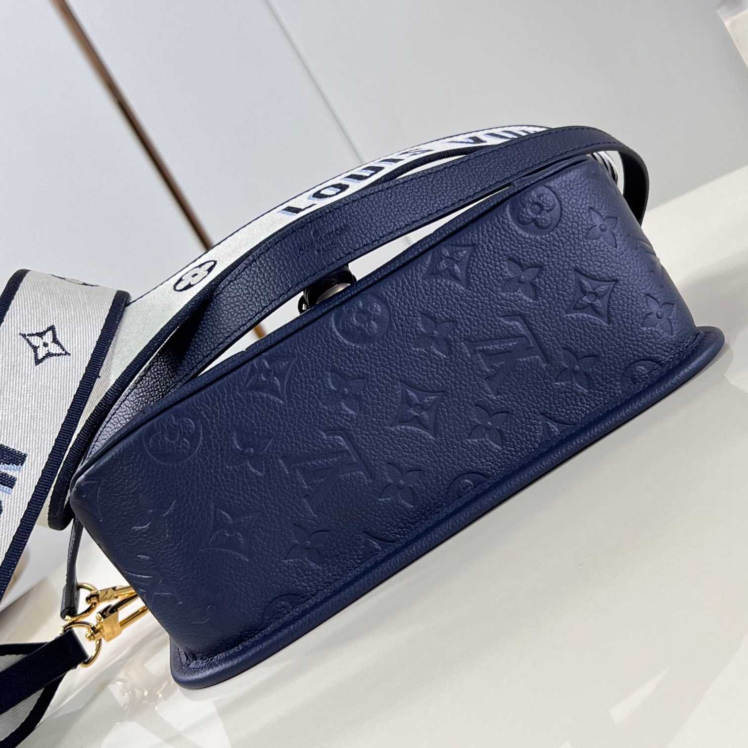 Louis Vuitton Diane   M47161 - DopestKickz