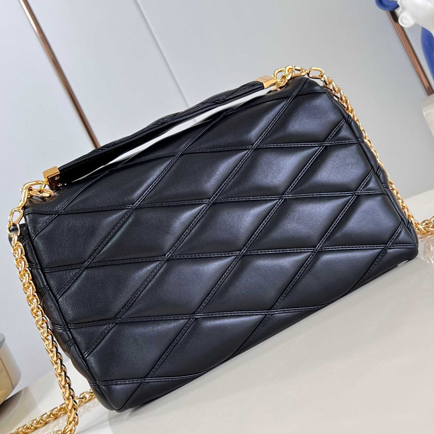 Louis Vuitton GO-14 GM   M23689 - DopestKickz