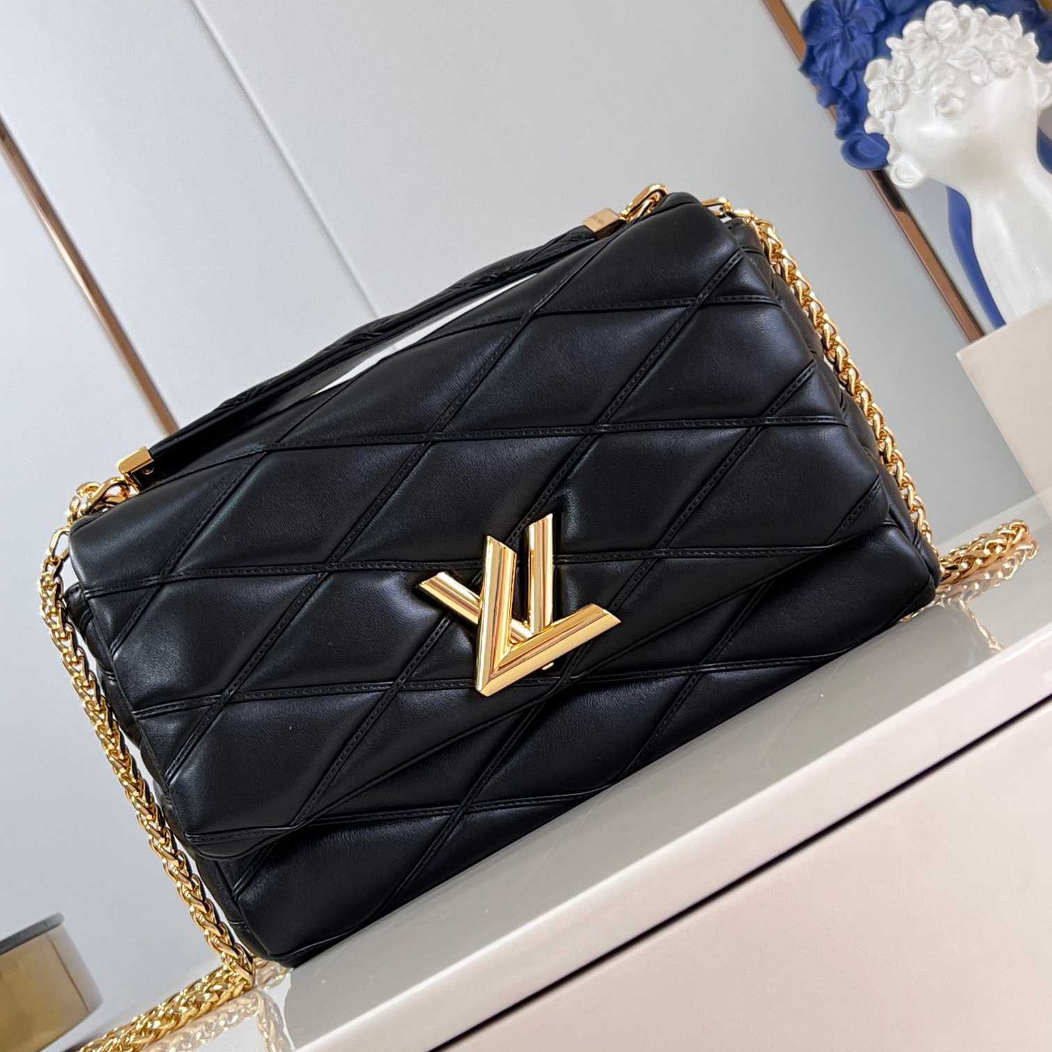 Louis Vuitton GO-14 GM   M23689 - DopestKickz