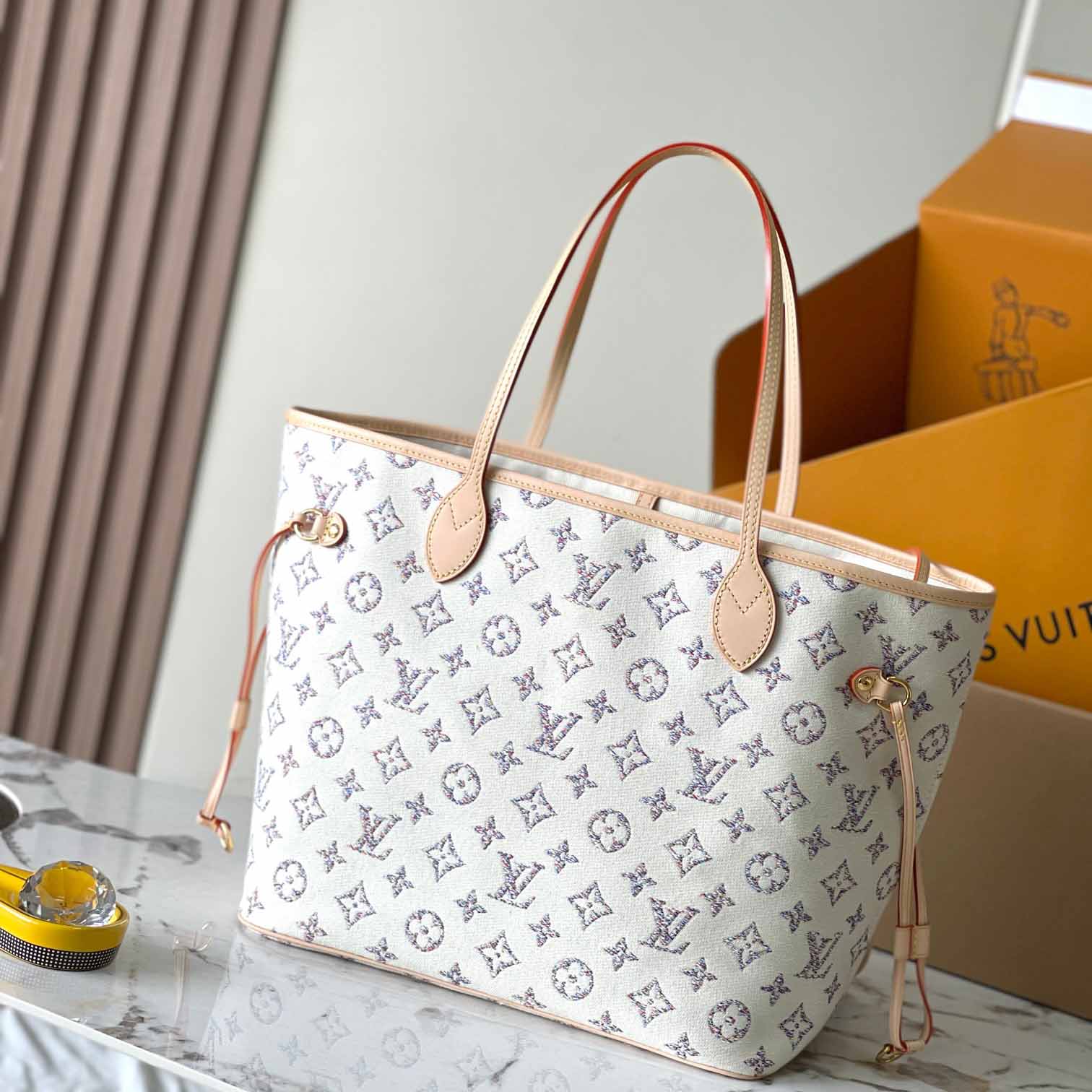 Louis Vuitton Neverfull MM   M24905 - DopestKickz