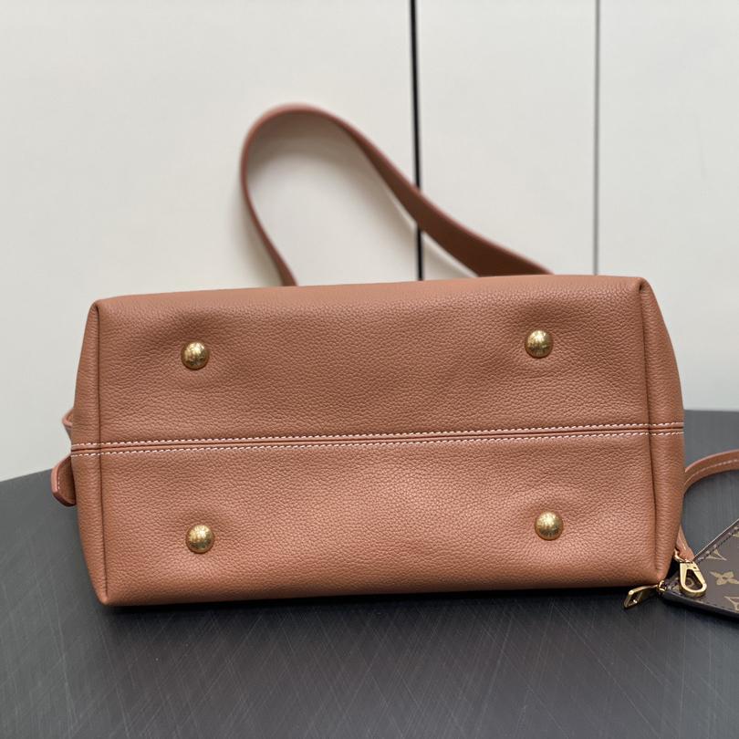 Louis Vuitton Low Key Hobo MM   M24974 - DopestKickz