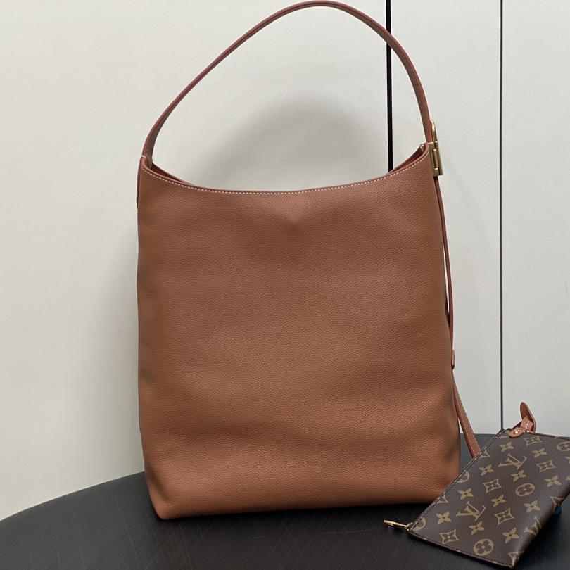 Louis Vuitton Low Key Hobo MM   M24974 - DopestKickz