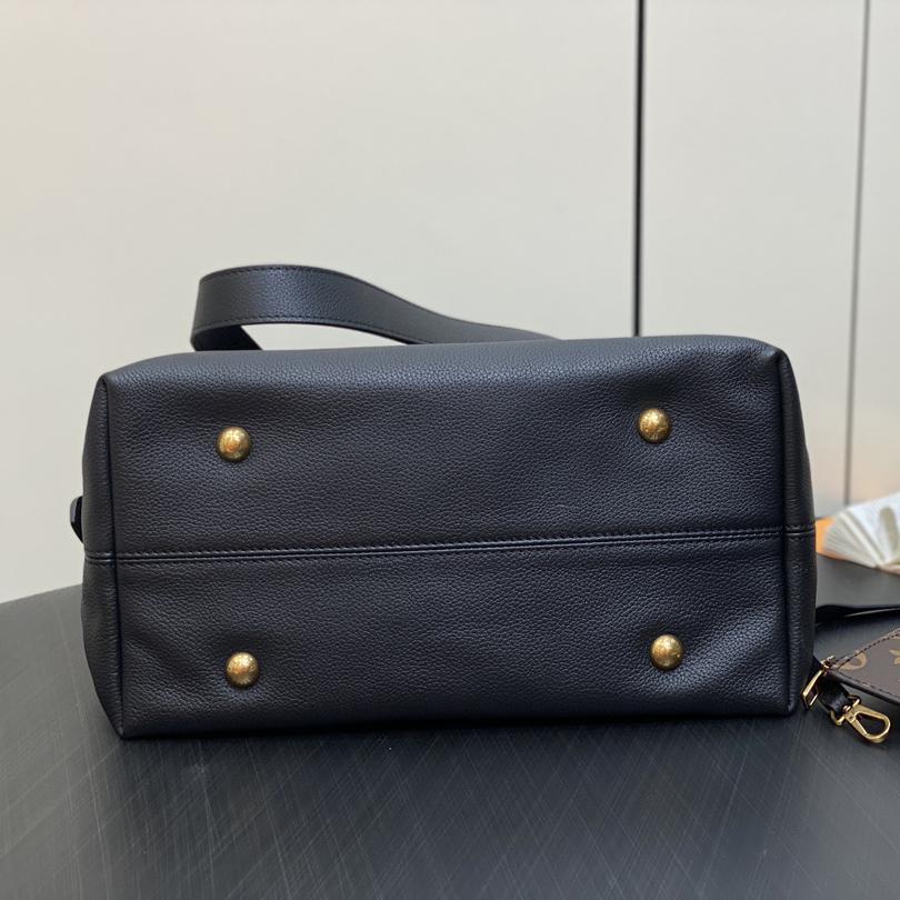 Louis Vuitton Low Key Hobo MM   M24856 - DopestKickz