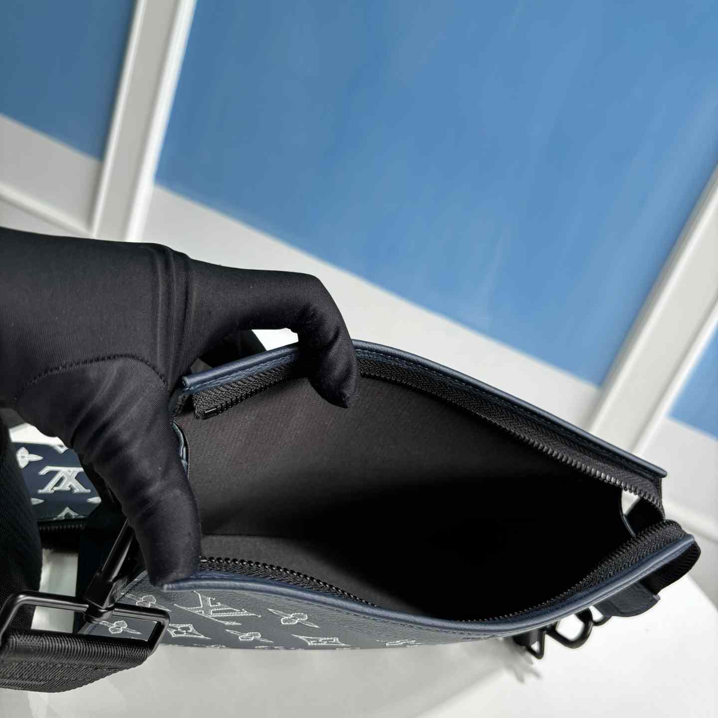 Louis Vuitton Gaston Wearable Wallet   M83384 - DopestKickz