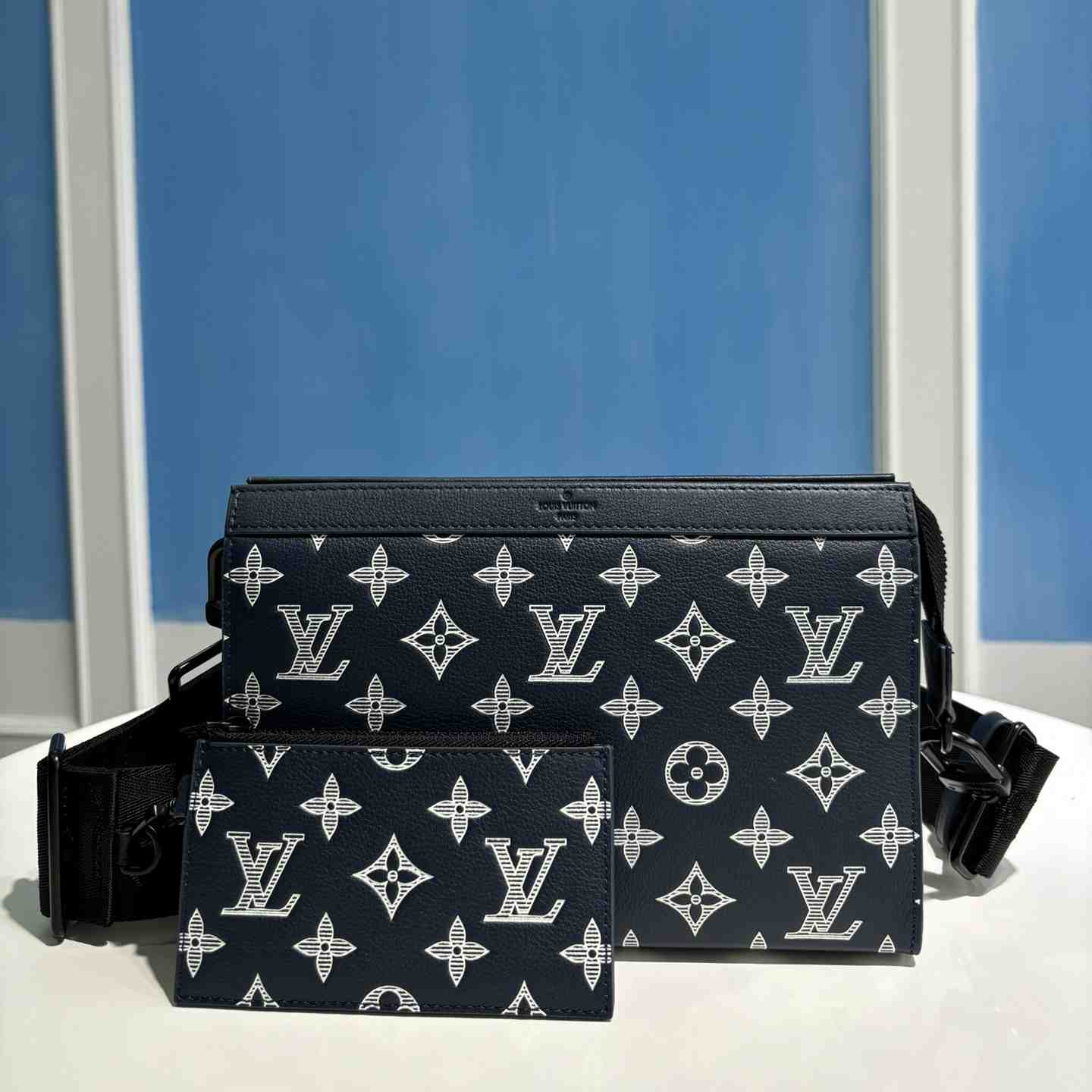 Louis Vuitton Gaston Wearable Wallet   M83384 - DopestKickz