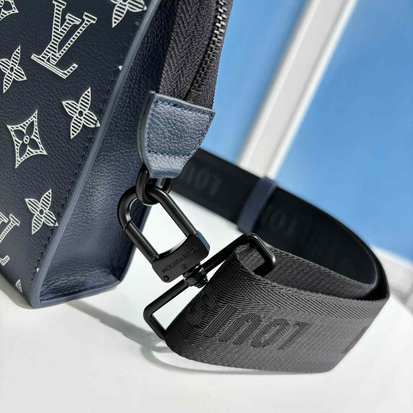 Louis Vuitton Gaston Wearable Wallet   M83384 - DopestKickz