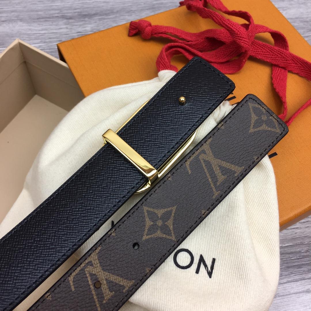 Louis Vuitton 30MM Reversible Belt - DopestKickz